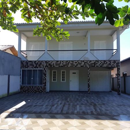 Quartos Em Casa Na Beira Da Lagoa Hotel Laguna Luaran gambar